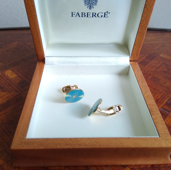 FABERGÉ 18K Gold, Diamond cufflinks. *UNISEX* - Picture 3 of 8